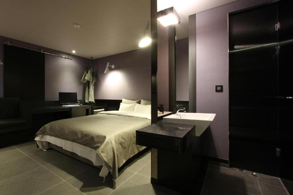 Boutique Hotel K-Oido Siheung Exterior photo