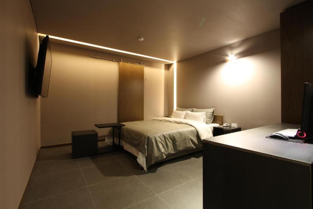 Boutique Hotel K-Oido Siheung Exterior photo