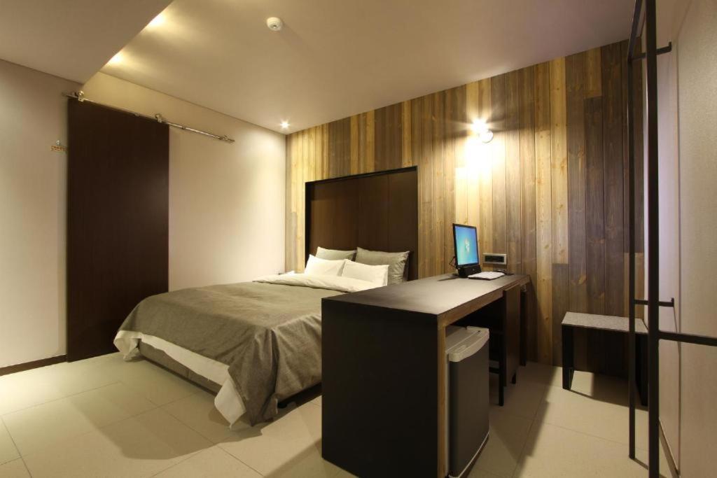 Boutique Hotel K-Oido Siheung Exterior photo