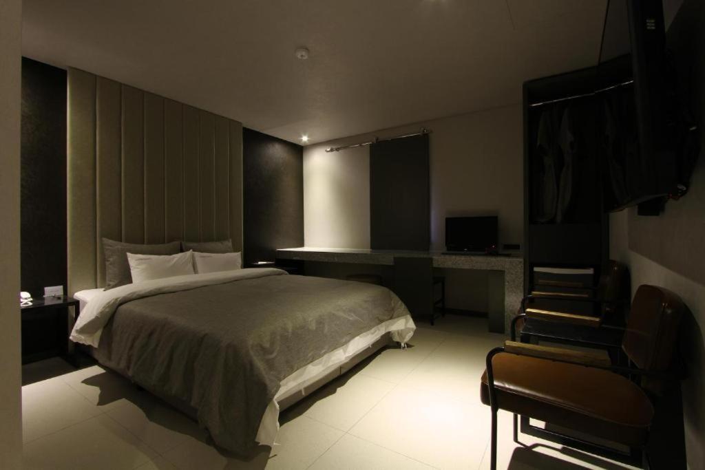 Boutique Hotel K-Oido Siheung Exterior photo