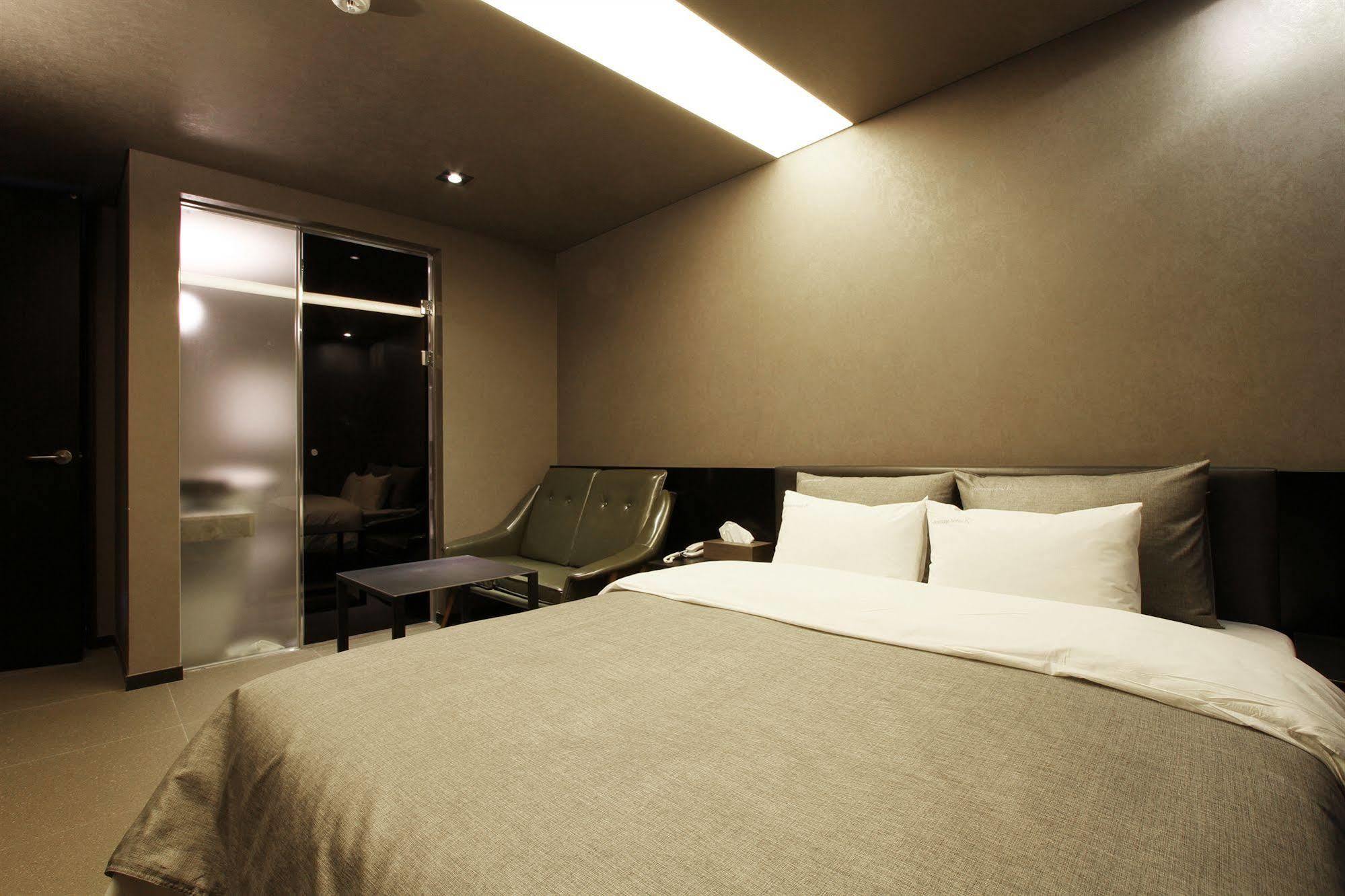 Boutique Hotel K-Oido Siheung Exterior photo